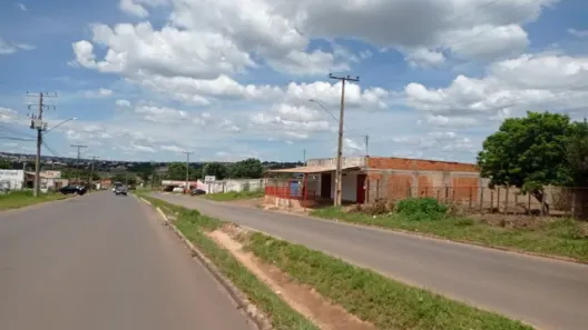 Casa com 4 Quartos à venda, 850m² no Camping Clube, Águas Lindas de Goiás