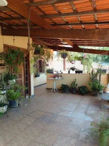 Casa com 4 Quartos à venda, 203m² no Ouro Preto, Belo Horizonte