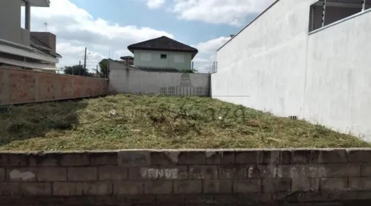Lote/Terreno à venda, 250m² no Loteamento Villa Branca, Jacareí