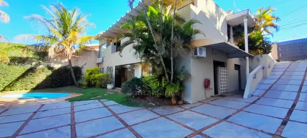 Casa com 3 Quartos para alugar, 420m² no Quebec, Londrina