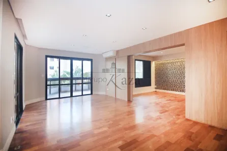 Apartamento com 3 Quartos à venda, 216m² no Indianópolis, São Paulo