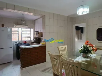 Casa com 3 Quartos à venda, 180m² no Vila Guarani, Santo André