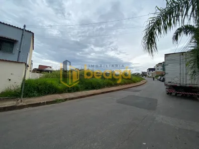 Lote/Terreno à venda, 368m² no Arvoredo 2ª Seção, Contagem