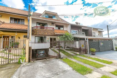 Sobrado com 3 Quartos à venda, 285m² no Atuba, Curitiba