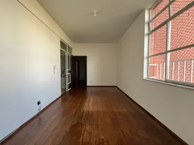 Apartamento com 3 Quartos para alugar, 100m² no Centro, Belo Horizonte