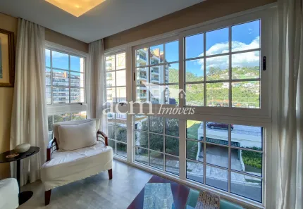 Apartamento com 3 Quartos para alugar, 100m² no Itaipava, Petrópolis