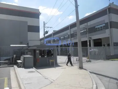Galpão/Depósito/Armazém para alugar, 1330m² no Fazenda Tamboré, Barueri