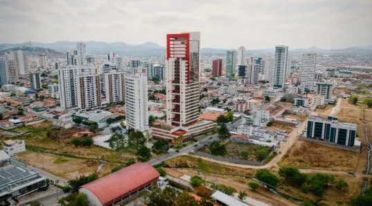 Apartamento com 4 Quartos à venda, 92m² no Maurício de Nassau, Caruaru
