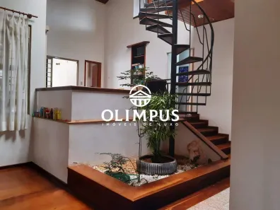 Casa com 4 Quartos à venda, 420m² no Cidade Jardim, Uberlândia