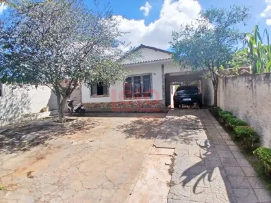 Casa com 3 Quartos à venda, 140m² no Jardim Montreal, Maringá