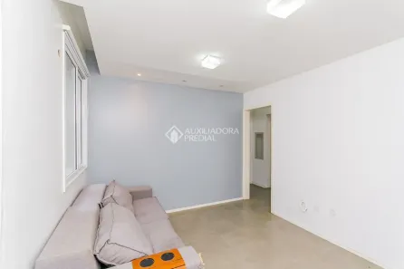 Apartamento com 2 Quartos para alugar, 90m² no Santa Cecília, Porto Alegre