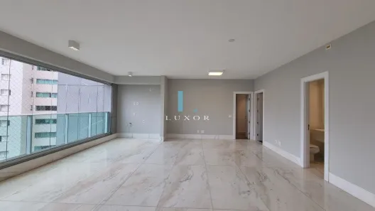 Apartamento com 4 Quartos para alugar, 190m² no Vila da Serra, Nova Lima