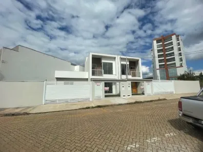 Casa com 2 Quartos à venda, 160m² no Jardim Amália, Volta Redonda