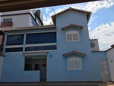 Casa com 3 Quartos à venda, 120m² no Novo Eldorado, Contagem