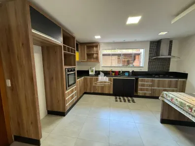 Casa com 3 Quartos para alugar, 150m² no Morada da Granja, Barra Mansa