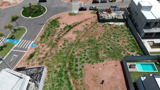 Lote/Terreno à venda, 10m² no Vila Santista, Atibaia