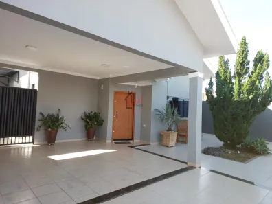 Casa com 3 Quartos à venda, 190m² no Parque Residencial Vitória Régia, Presidente Prudente
