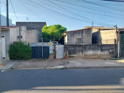 Casa com 2 Quartos à venda, 60m² no Vila Ribas, Itapeva