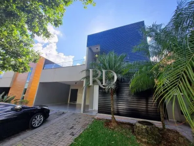 Casa de Condomínio com 3 Quartos à venda, 225m² no Esperança, Londrina