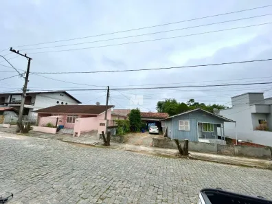 Lote/Terreno à venda, 2272m² no Steffen, Brusque