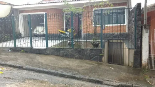Casa com 3 Quartos à venda, 190m² no Jardim Ipê, Poços de Caldas
