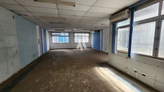 Ponto Comercial com 1 Quarto à venda, 600m² no Centro, Santos