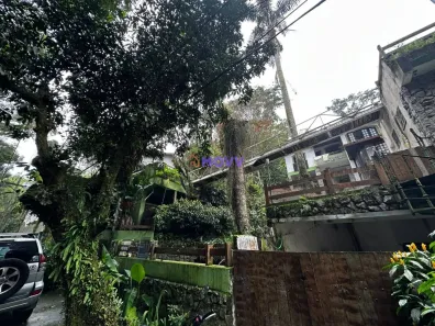 Casa com 4 Quartos para alugar, 540m² no Vila Progresso, Niterói