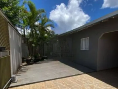 Casa com 3 Quartos à venda, 200m² no Residencial Professora Marieta, Londrina
