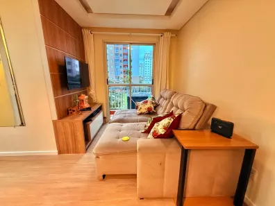 Apartamento com 2 Quartos à venda, 50m² no Pinheirinho, Curitiba