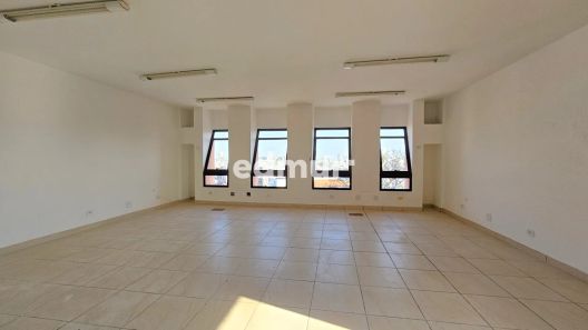 Sala Comercial para venda ou aluguel, 65m² no Jardim Santo Antônio, Santo André