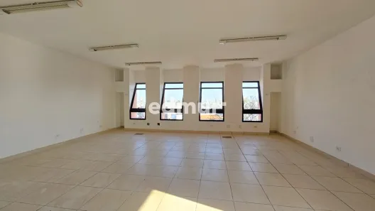 Sala Comercial para venda ou aluguel, 65m² no Jardim Santo Antônio, Santo André
