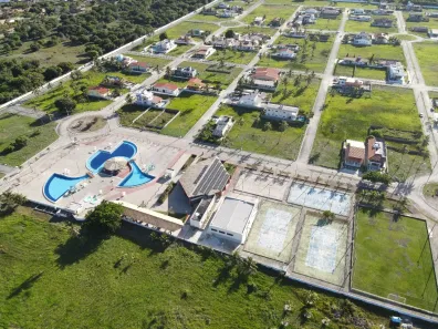 Lote/Terreno à venda, 360m² no Camaçari, Lucena