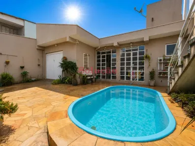 Casa com 3 Quartos à venda, 176m² no Nossa Senhora das Graças, Canoas