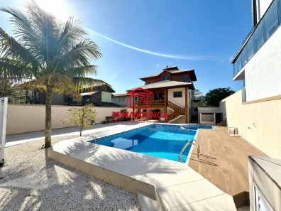 Casa com 3 Quartos para alugar, 300m² no Campeche, Florianópolis