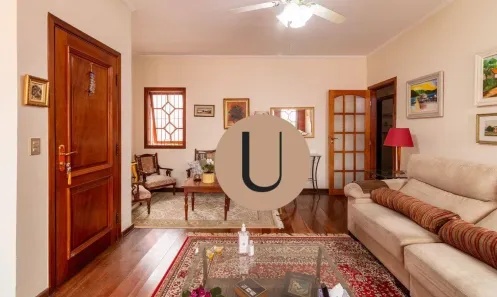 Casa com 3 Quartos à venda, 250m² no Jardim Monte Kemel, São Paulo