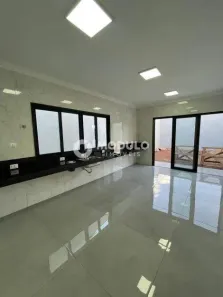 Casa com 4 Quartos à venda, 180m² no Segismundo Pereira, Uberlândia