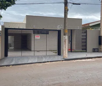 Casa com 3 Quartos à venda, 167m² no Vila Emília, Ourinhos