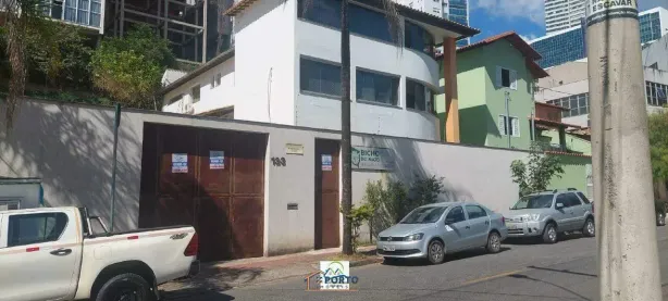 Imóvel Comercial com 10 Quartos para alugar, 540m² no Santa Lúcia, Belo Horizonte