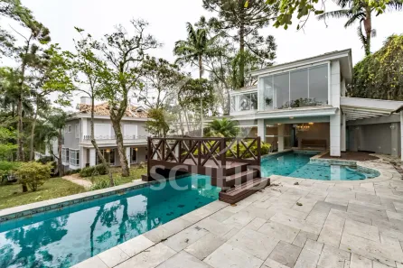 Casa de Condomínio com 5 Quartos para alugar, 1300m² no Chácara Flora, São Paulo