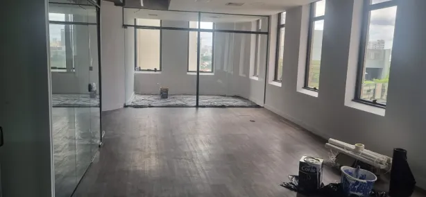 Sala Comercial à venda, 105m² no Cidade Monções, São Paulo