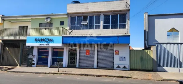 Imóvel Comercial com 2 Quartos à venda, 528m² no Planalto, Uberlândia