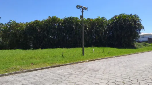 Lote/Terreno à venda, 878m² no Jardim Acapulco, Guarujá