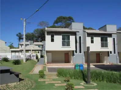 Sobrado com 3 Quartos à venda, 131m² no Residencial Center Ville, Goiânia