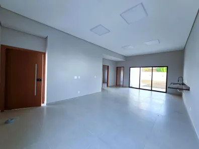 Casa com 3 Quartos à venda, 300m² no Tarumã, Manaus