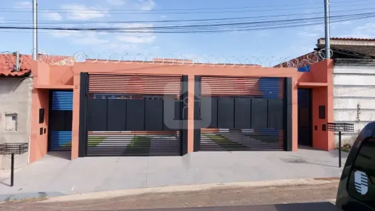 Casa com 2 Quartos à venda, 70m² no Laranjeiras, Uberlândia