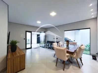 Casa com 3 Quartos para alugar, 200m² no Jardim Colina, Uberlândia