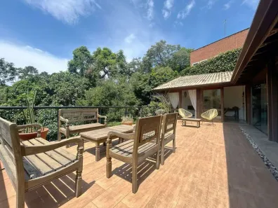 Casa de Condomínio com 3 Quartos para alugar, 355m² no Palos Verdes, Carapicuíba