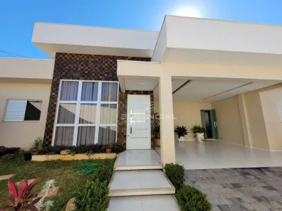 Casa com 3 Quartos à venda, 150m² no Parque Residencial Vinte e Quatro de Maio, Botucatu