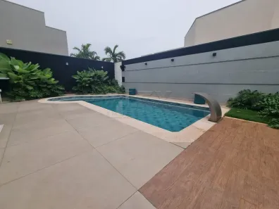 Casa de Condomínio com 4 Quartos à venda, 435m² no Vila Aviação, Bauru
