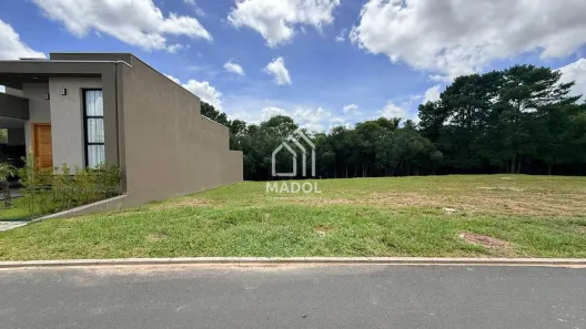 Lote/Terreno à venda, 247m² no Jardim Carvalho, Ponta Grossa